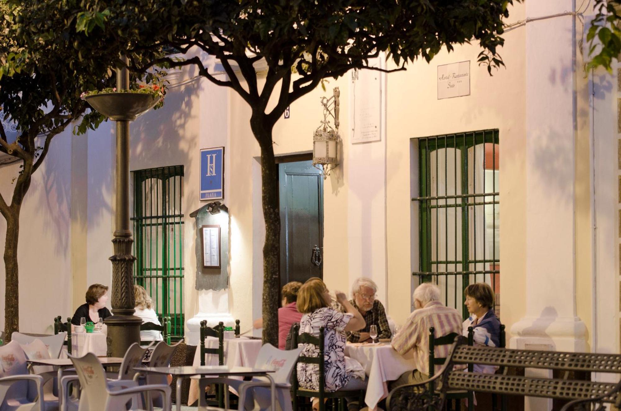 Hostal Sixto Rota Dış mekan fotoğraf
